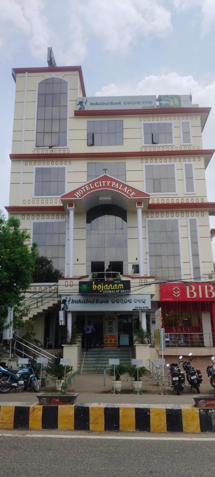 Hotel City Palace Brahmapur Екстер'єр фото
