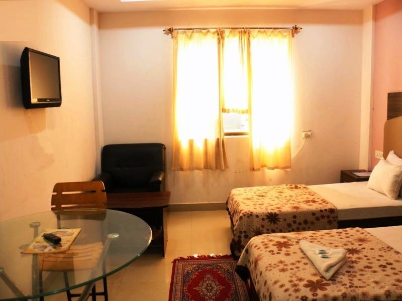 Hotel City Palace Brahmapur Екстер'єр фото